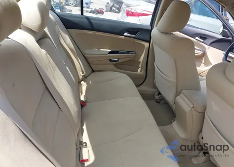 2011 Honda Accord 2.4 Lx из США, поврежденный, VIN 1HGCP2F37BA076948